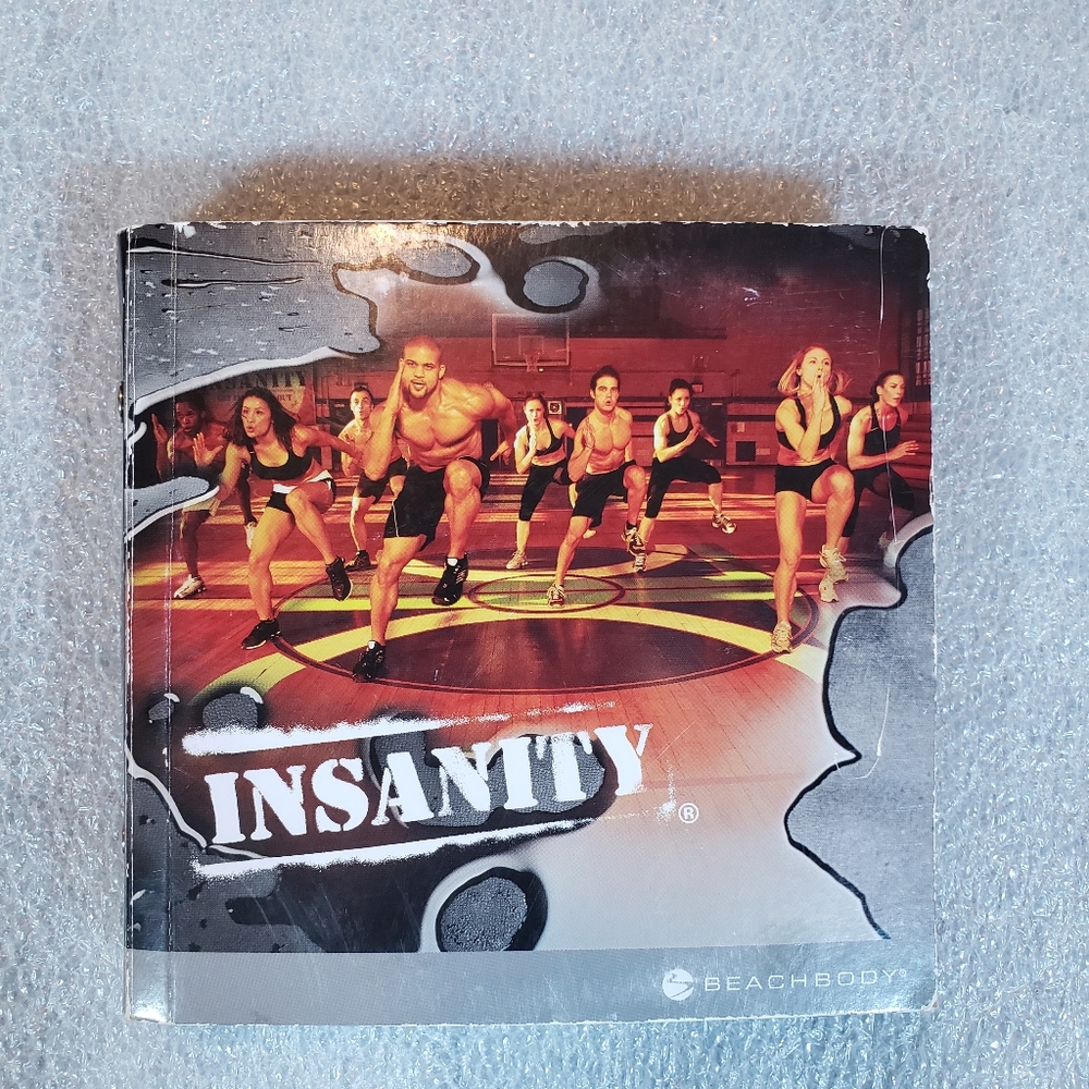 Beachbody Insanity Workout DVD Set W/ 10 Discs - Cardio Fitness